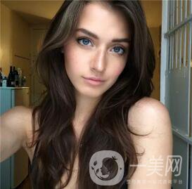 成都隆鼻手術(shù)費用