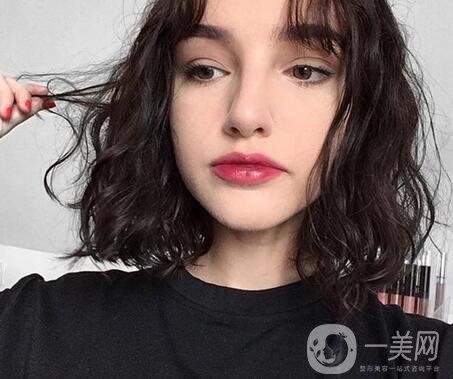 內(nèi)切鼻翼縮小多久才能恢復(fù)？是否會(huì)留下疤痕？