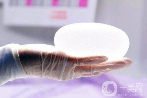 假體隆胸有哪些優(yōu)勢和缺點?為小白詳細解說