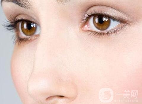 重慶哪里割雙眼皮比較好?選擇正規(guī)機(jī)構(gòu)認(rèn)準(zhǔn)這幾點(diǎn)!