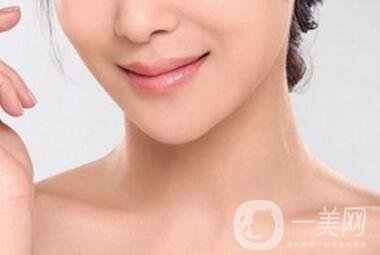 怎樣去鼻唇溝法令紋?小炒招~