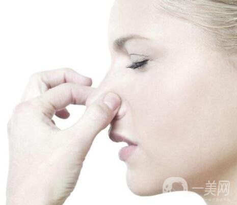*后怎樣護理鼻頭?能捏嗎?
