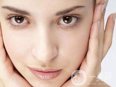 膨體隆鼻假體取出后鼻子會恢復(fù)自然嗎？