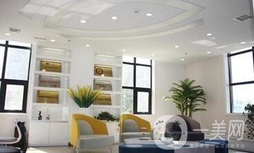 鄭州艾美整形醫(yī)院價(jià)格表一覽，附簡介和口碑