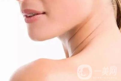 除頸紋用什么方法比較好見*快？