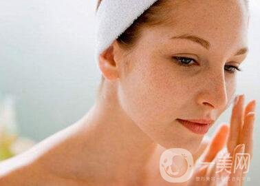 激光收毛孔能維持多久？