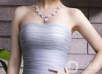 自體隆胸手術失敗修復要多少錢？