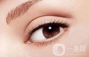 三點定位雙眼皮手術(shù)后應(yīng)該注意些什么？