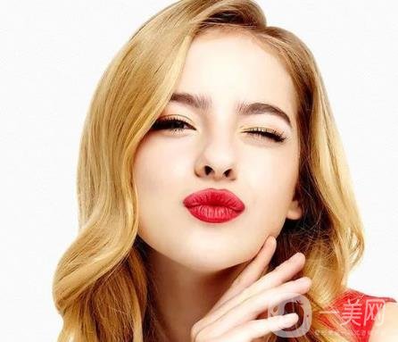 韓式耳軟骨隆鼻術(shù)好不好？