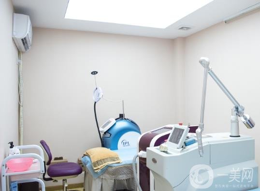 鄭州明眸整形醫(yī)院價格表