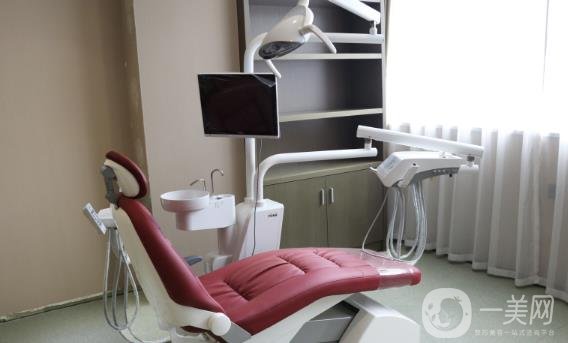 鄭州明眸整形醫(yī)院價格表