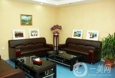 遼寧醫(yī)學(xué)院附屬醫(yī)院燒傷整形科價格表鉅惠發(fā)布，附概況及口碑