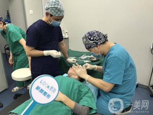 珠海新顏醫(yī)療美容價(jià)格表