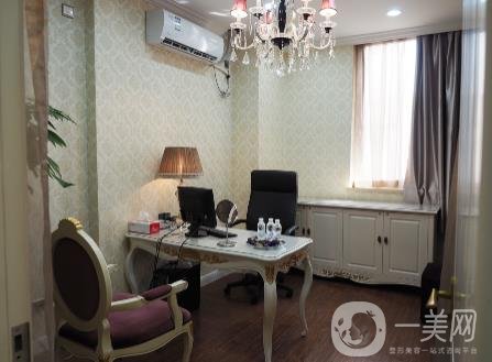 上海港華醫(yī)院全新整形價(jià)格表線上一覽