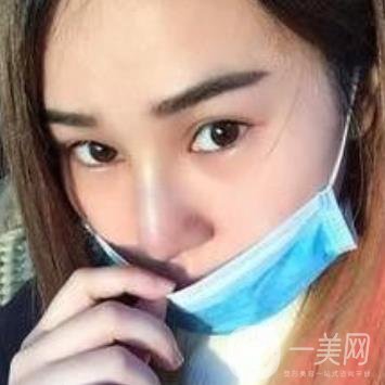 上海市第一人民醫(yī)院整形科隆鼻大概要多少錢?附價格明細(xì)一覽表