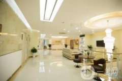 無錫正規(guī)植發(fā)醫(yī)院有哪些？位口碑評比_附手術(shù)價格一覽表