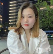 近眼袋沒(méi)有了心情當(dāng)然是越來(lái)越好呀，忙著工作忙著健身