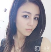 我這個(gè)是實(shí)實(shí)在在的眼袋，上學(xué)的時(shí)候我沒(méi)太在意，但是畢了業(yè)之后參加了工作