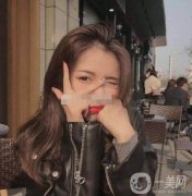 醫(yī)生也是的專業(yè)，介紹了一些除皺的一系列項(xiàng)目，感覺這個(gè)玻尿酸除皺相當(dāng)不錯(cuò)