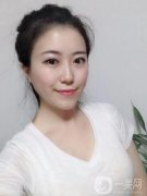 我還以為她用了什么好化妝品，一問才知道姑姑是做了玻尿酸除皺手術(shù)