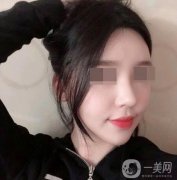 在這里我簡單的和小姐妹們說一下，做完隆鼻手術(shù)之后需要注意什么前一段時間