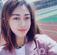 做熱瑪吉選擇真的是太對了，就算是素顏狀態(tài)也是滿意的