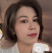 做完熱瑪吉，皮膚真的是越來越好了，嘴邊的兩邊肉肉也是沒有了