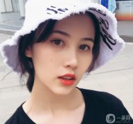 朋友給了我科普的熱瑪吉，然后我在網(wǎng)上做了很多功課，所以我選擇了和熱瑪吉