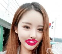 我是單雙眼睛，雙眼皮內(nèi)緣不是很明顯，鼻子也不好看