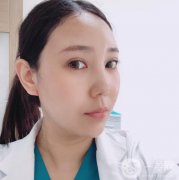 但是真當(dāng)自己仔細(xì)的觀察面部的皮膚的時(shí)候，卻發(fā)現(xiàn)問(wèn)題還是特別多的