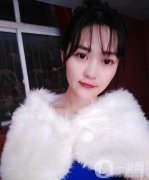 我很早以前就想過動鼻子，因?yàn)槲艺娴暮懿幌矚g我的鼻子，感覺我的鼻影就那樣