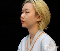 一直想擁有一個漂亮的鼻子，終于在整形醫(yī)院實現(xiàn)了